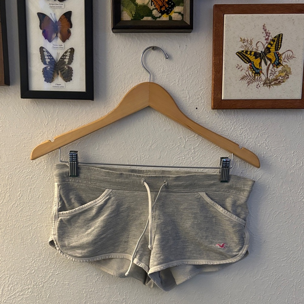 HOLLISTER VINTAGE Y2K 90S DRAWSTRING GRAY SHORTS